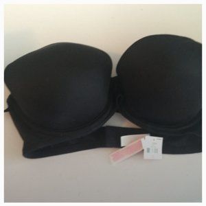 Victoria Pink Black New with tags - Tshirt lightly lined